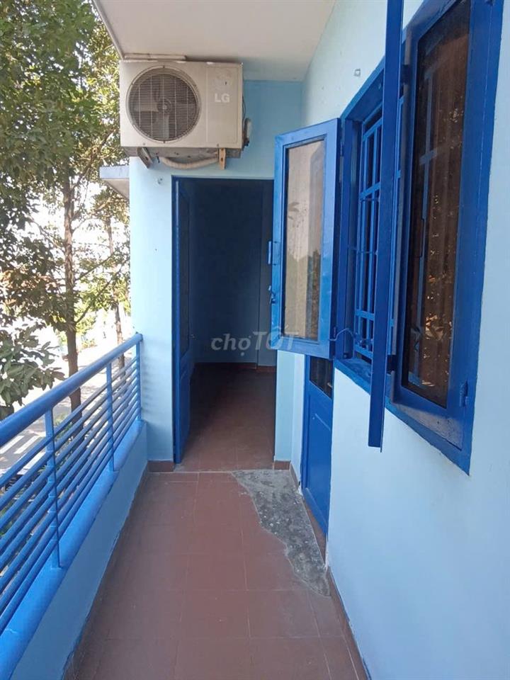 CHO THUÊ CĂN HỘ CHUNG CƯ 65,77M2, 2PN 1WC, GIÁ 5.5 TRIỆU/THÁNG TẠI Q8