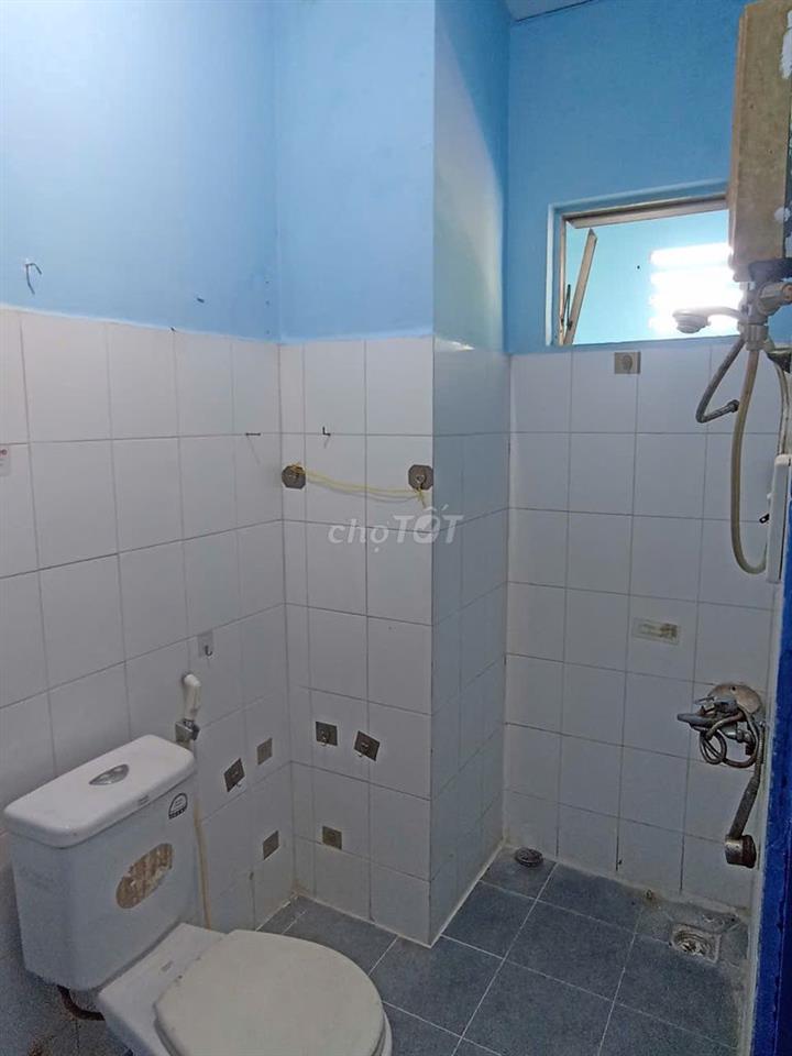 CHO THUÊ CĂN HỘ CHUNG CƯ 65,77M2, 2PN 1WC, GIÁ 5.5 TRIỆU/THÁNG TẠI Q8