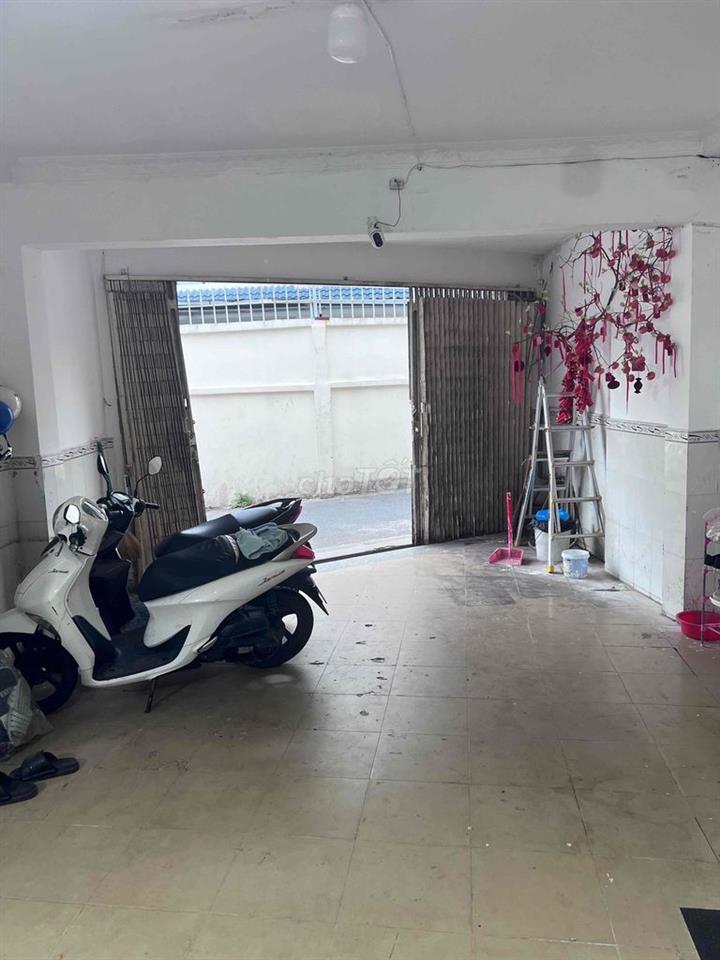 Share phòng Trong nhà nguyên căn