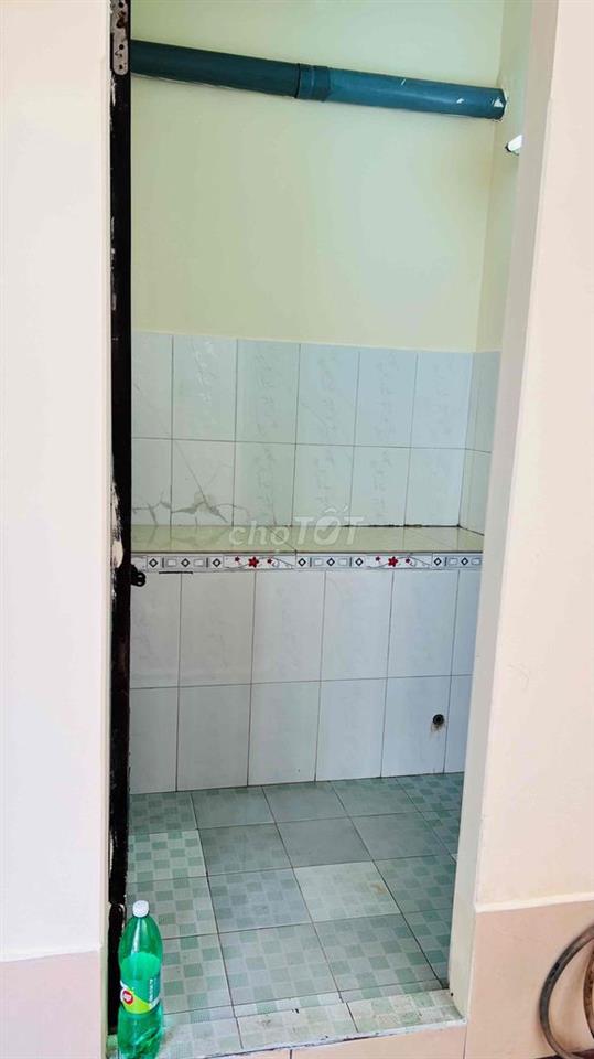 cần cho thuê nhà cấp 4 ở Hoàng Tăng Bí - Hà Nội