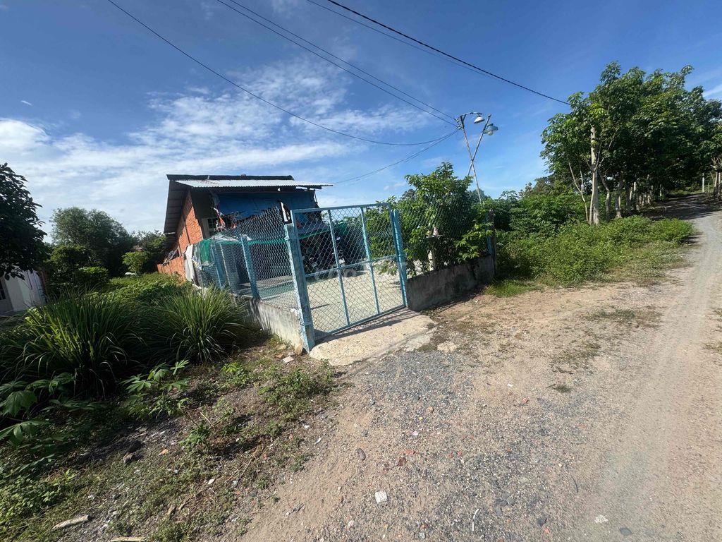 nhà ngay kcn