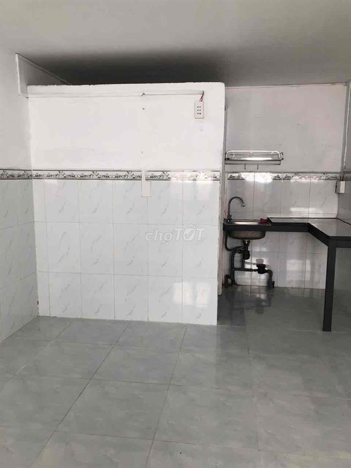 Cho Thuê Phòng Trọ gần chợ Bình Tân gần chợ Bình Trị Đông 50m