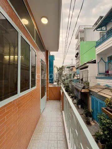 thuê phòng trọ ngay vị trí trung tâm gần chợ bà chiểu bình thạnh