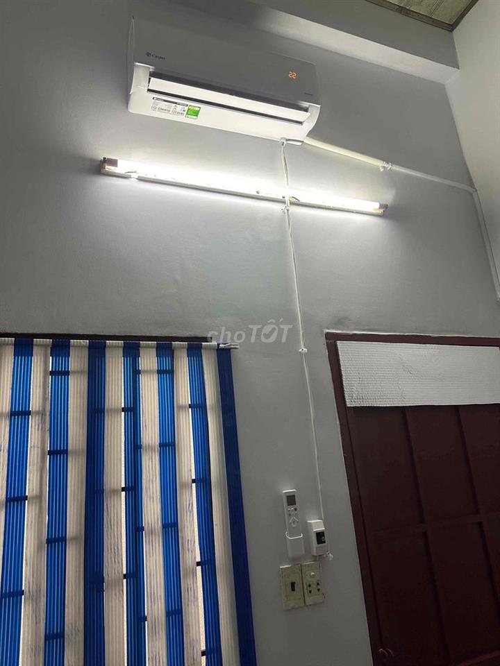 phòng mới nâng cấp,giờ giấc tự do, chính chủ, trệt, đường8m,ko ngập