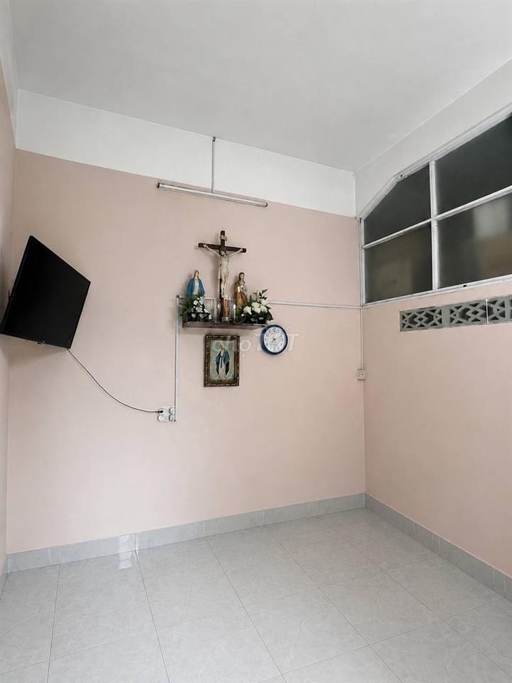 Chính chủ bán căn hộ 2 tầng Quận 5, DTSD 99,87m² – sổ riêng
