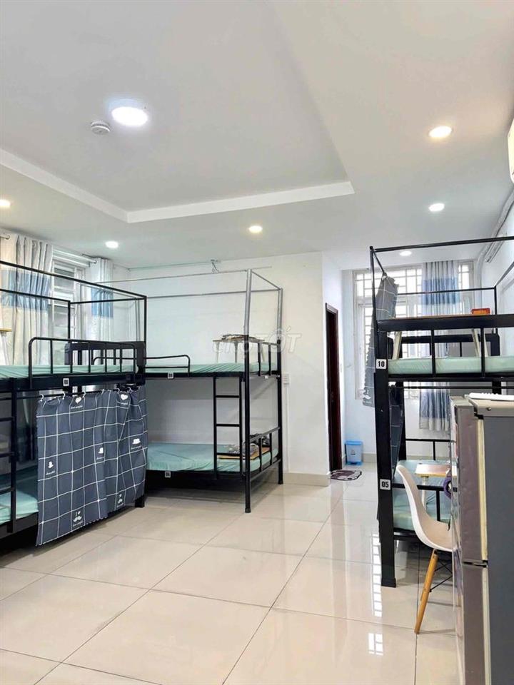 KTX FULL NỘI THẤT GẦN ĐH NGÂN HÀNG, SPKT, CĐ CÔNG NGHỆ