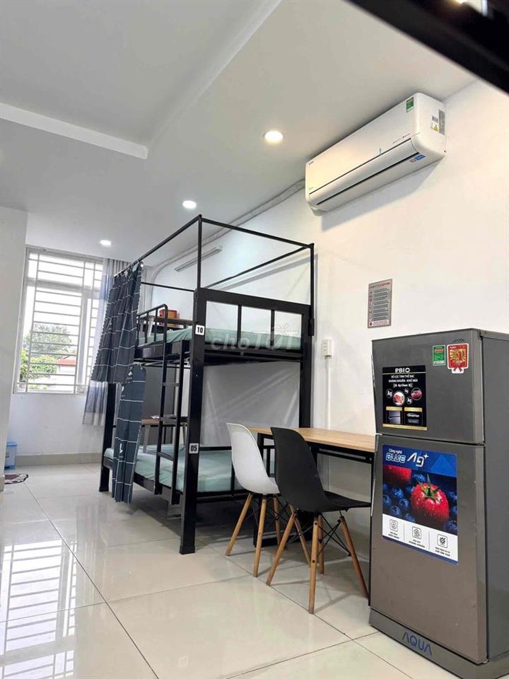 KTX FULL NỘI THẤT GẦN ĐH NGÂN HÀNG, SPKT, CĐ CÔNG NGHỆ