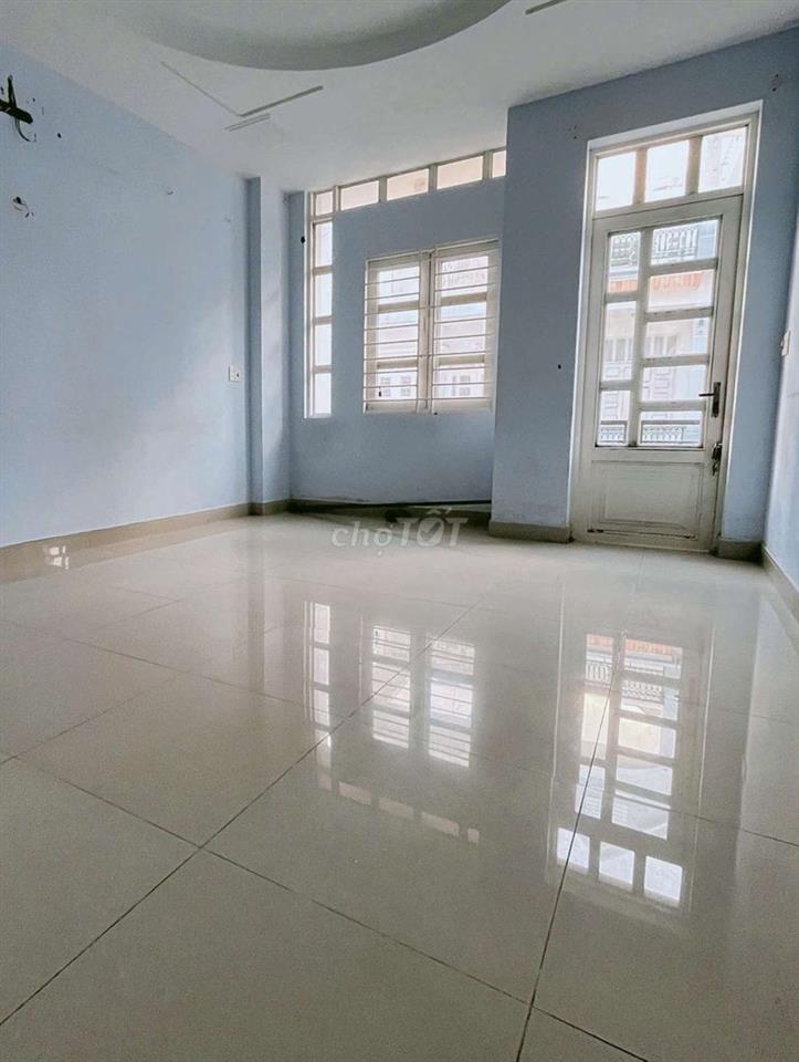 Nhà cấp 4 Quang Trung 70m2, 2 tầng, 2pn, giá 7 tỷ