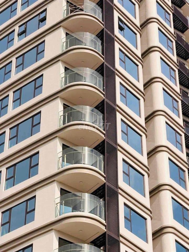 cần bán căn hộ 65 m2 1PN+ tại the 9 stellar
