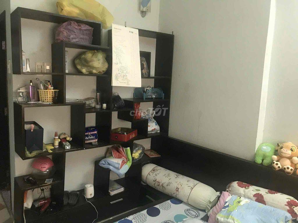 cần bán căn hộ