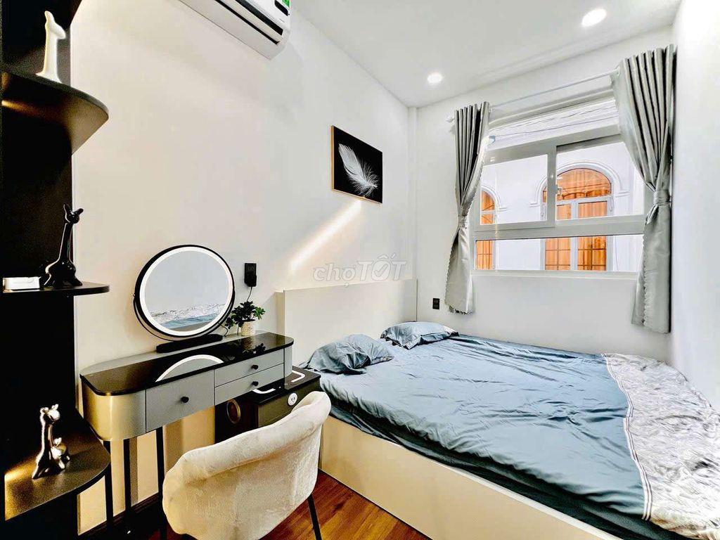 Tôi chính chủ cần bán nhà Bùi Quang Là GV