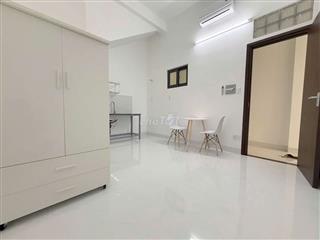 Phòng ở trung tâm, tiện di chuyển nhiều trường, khu vực trọng điểm