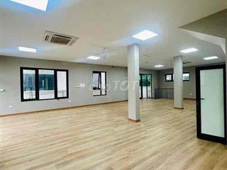 cho thuê mặt sàn 150m làm phòng tập, văn phòng giá tốt