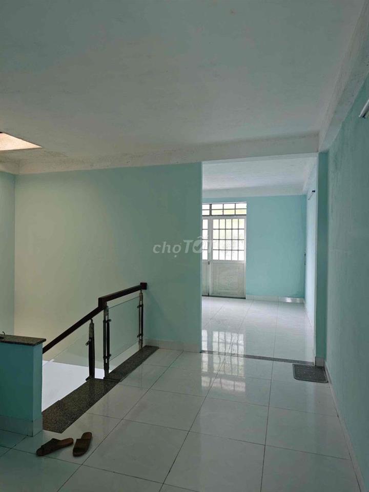 Bán nhà đường Nguyễn Trung Ngạn