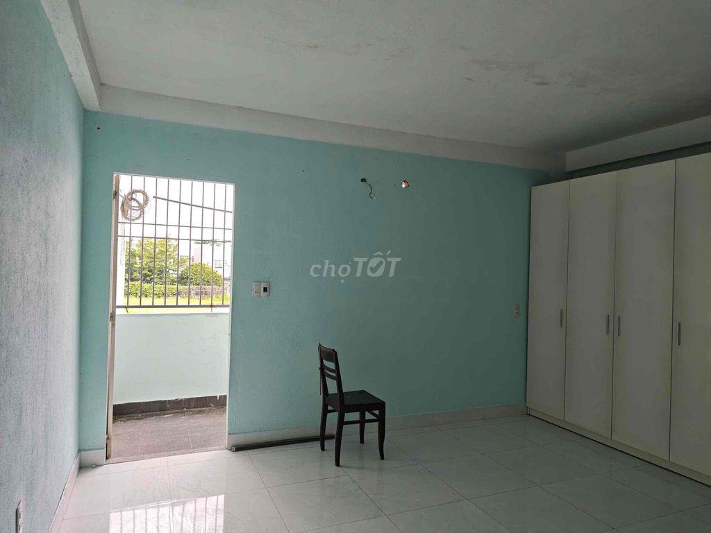 Bán nhà đường Nguyễn Trung Ngạn