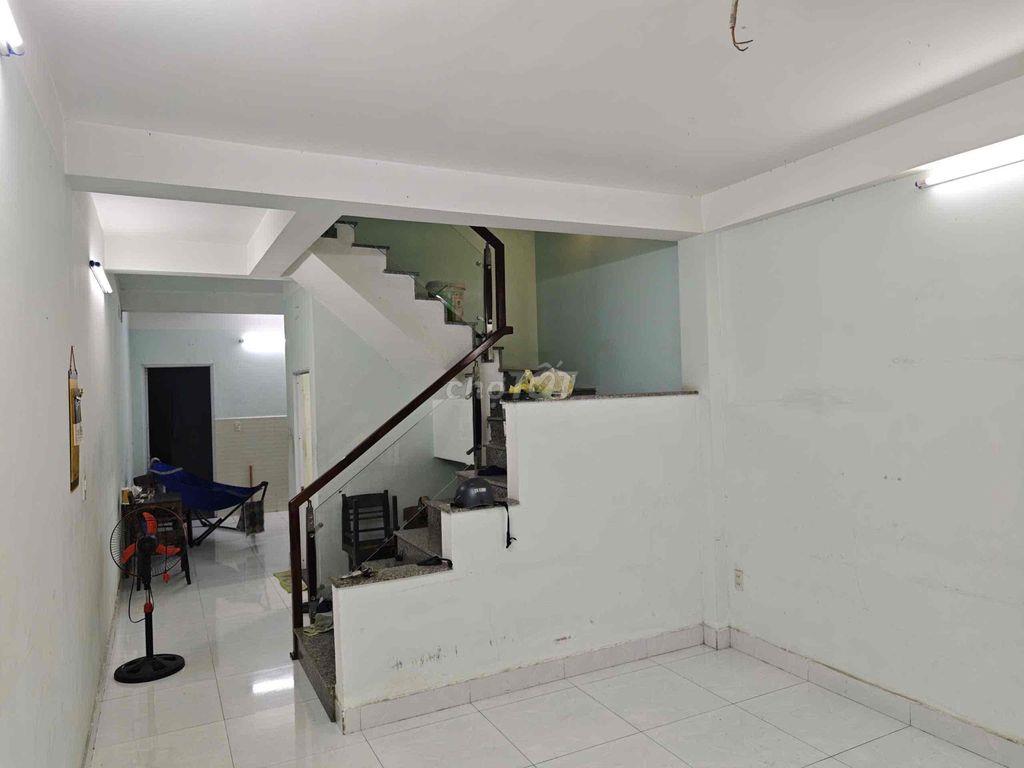 Bán nhà đường Nguyễn Trung Ngạn