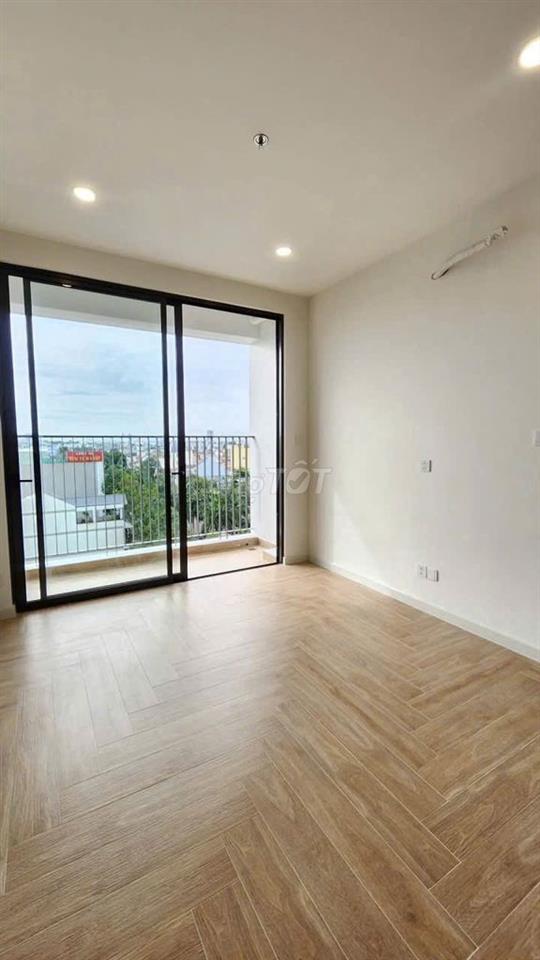Bán căn 1PN+ 50m2 giá 2,75 tỷ full phí full nội thất CC Green Skyline