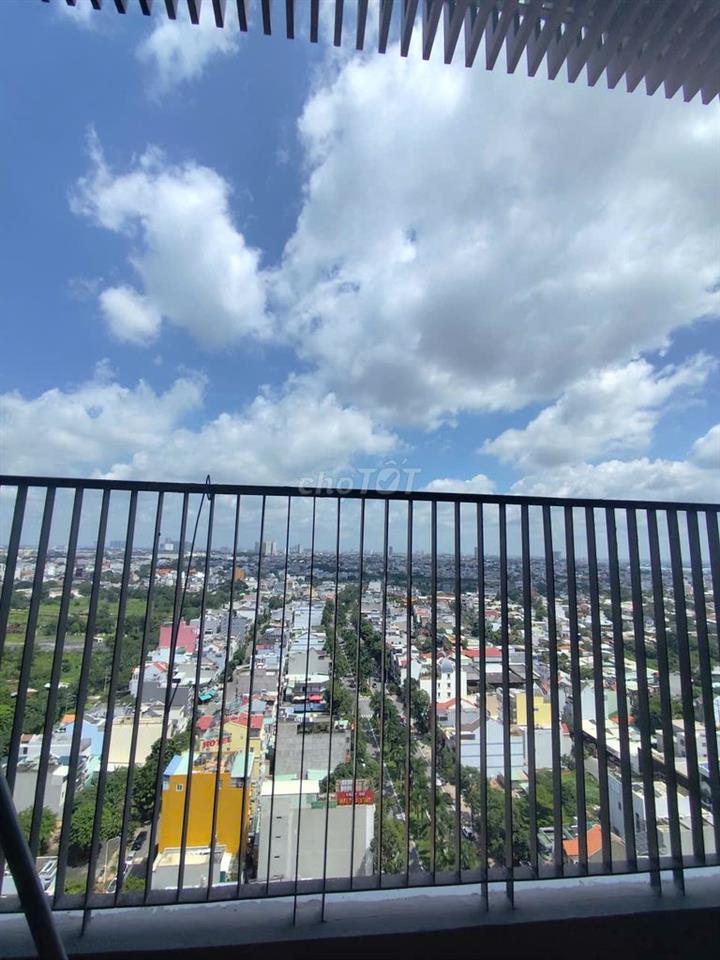Bán căn 1PN+ 50m2 giá 2,75 tỷ full phí full nội thất CC Green Skyline