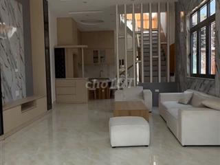 Bán gấp nhà đẹp 2 tỷ 5 ngay đường lớn HL 409, tân hiệp, bình dương