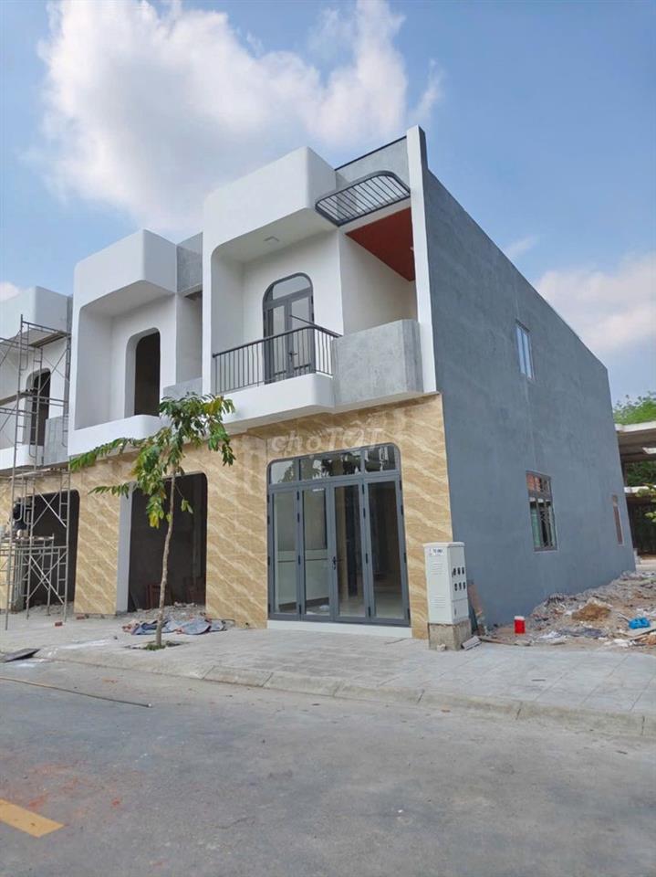 **🏡 BÁN NHÀ KHU NHÀ Ở HƯỚNG DƯƠNG – 1 TRỆT 1 LẦU | GIÁ 2,5 TỶ**