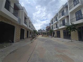 nhà tân hiệp