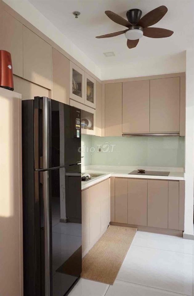 SANG NHƯỢNG CĂN 2 PN VINHOMES