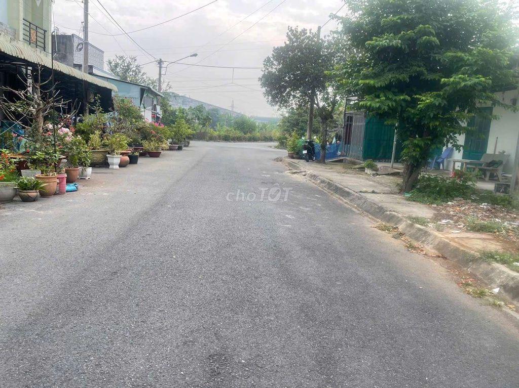 BÁN NHÀ CẤP 4 BẾN LỨC, LONG AN