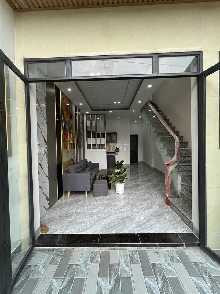 Nhà mới chính chủ 1T1L, 4x13,3pn, 930tr ngã 3 Mỹ hạnh, gần KCN Xuyên Á