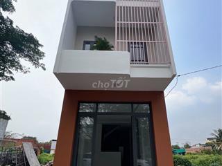 CHÍNH CHỦ BÁN NHÀ 2 LẦU GIÁ CHỈ 2 TỶ 6 - CHỢ RẠCH KIẾN - SỔ HỒNG RIÊNG