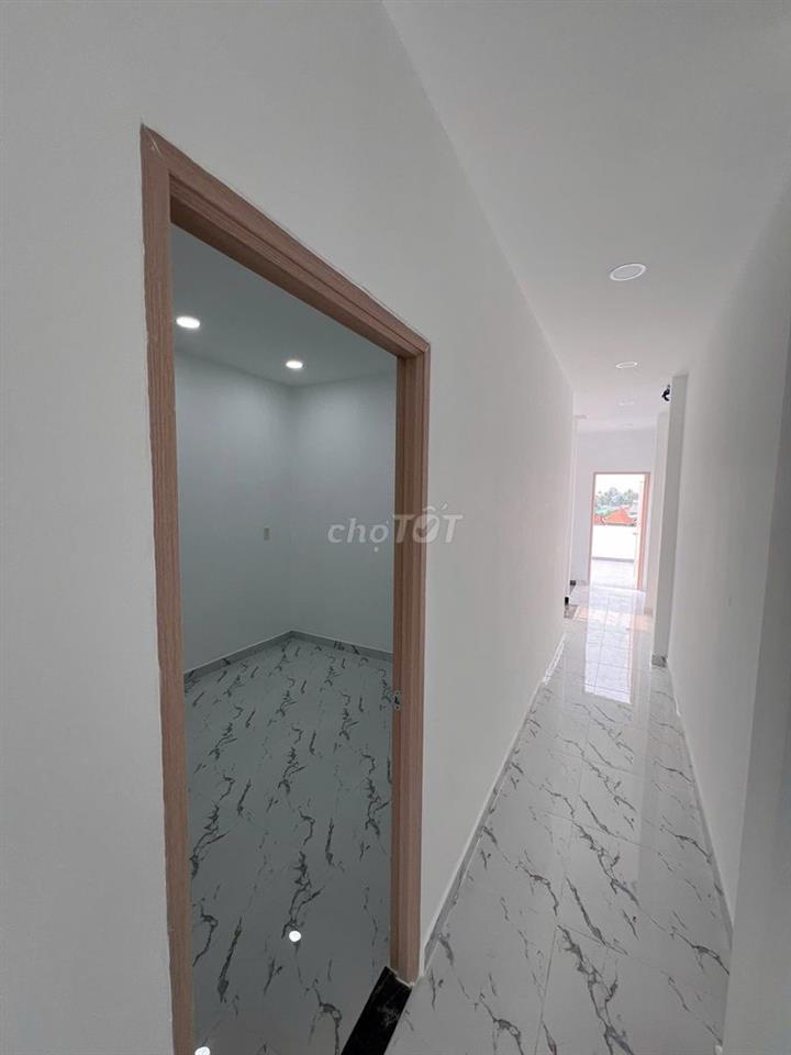 CHÍNH CHỦ BÁN NHÀ 2 LẦU GIÁ CHỈ 2 TỶ 6 - CHỢ RẠCH KIẾN - SỔ HỒNG RIÊNG