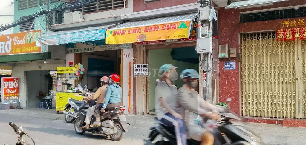 Q11 Cho thuê Mặt bằng cửa hàng (có trong nhà và điện nước) gần chợ