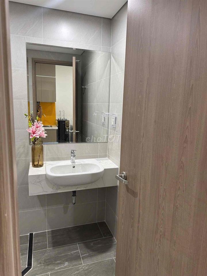 cần tìm 2 nam ở ghép VinHomes quận 9
