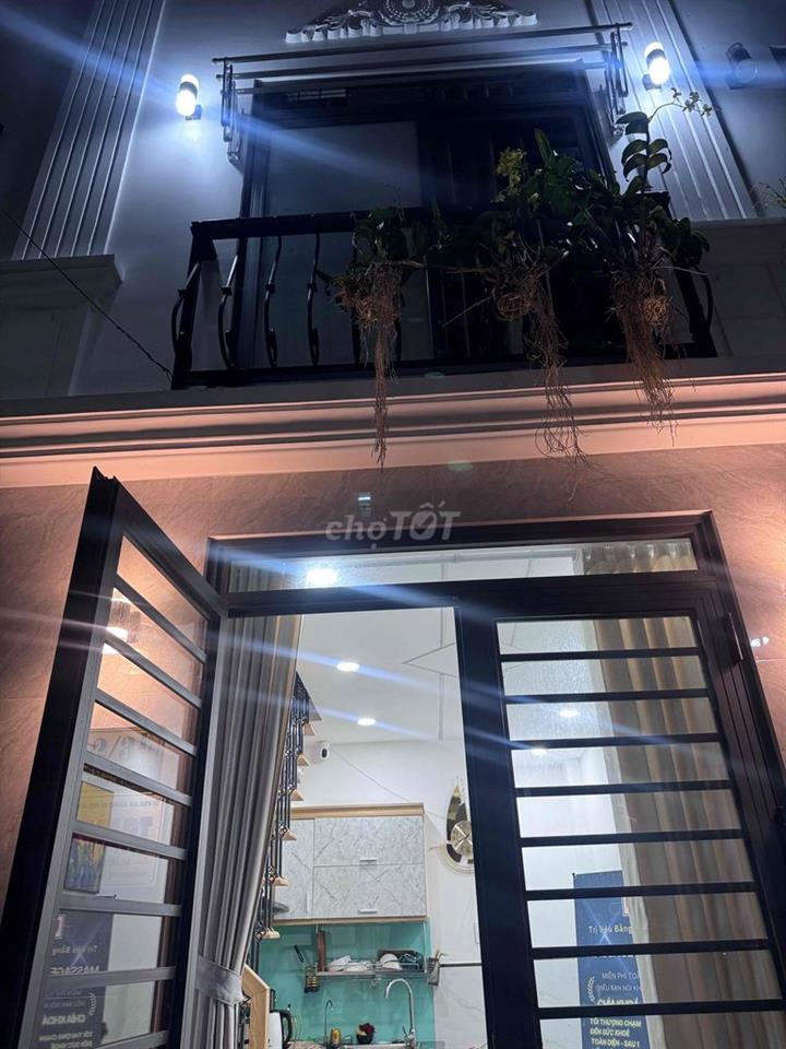 cần 1 đên 2 Nam - ở ghép chia sẻ tiền nhà nguyên căn