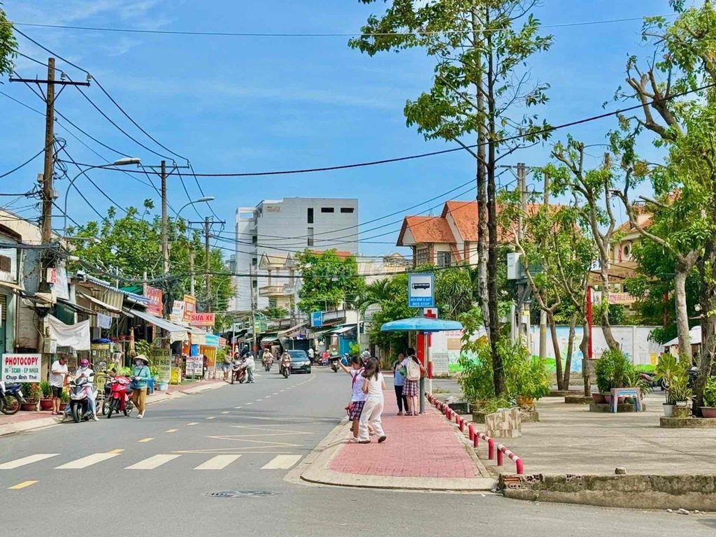 Nhà Gần KDL Suối Tiên - 164m2 - 3.45 Tỷ