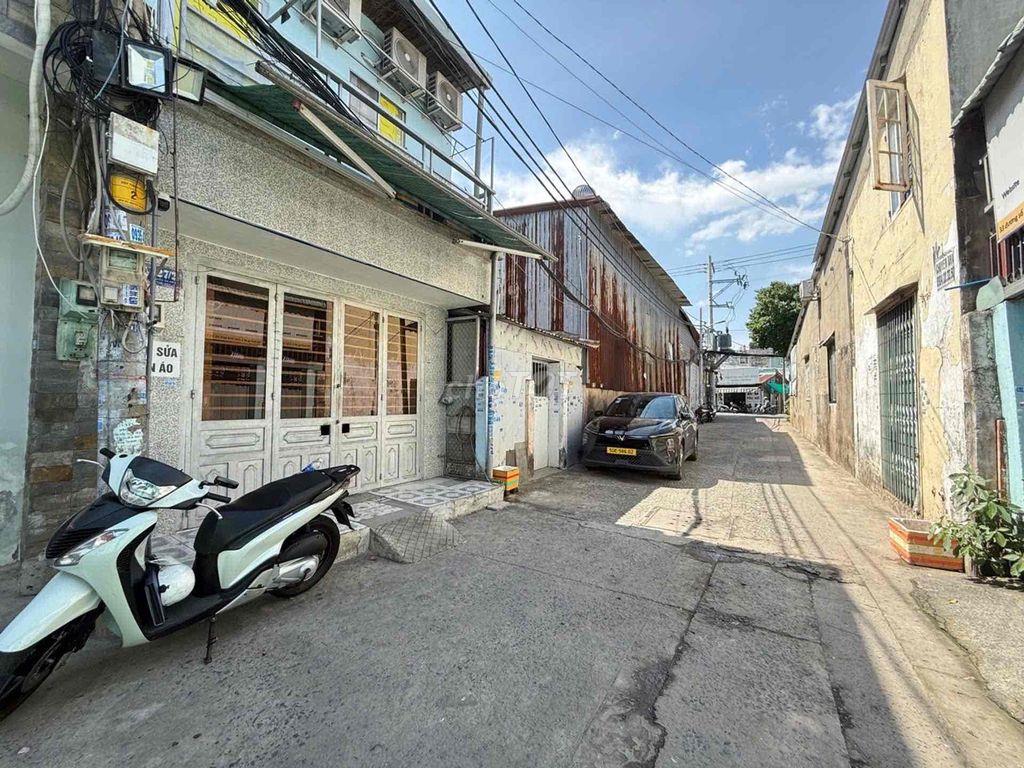 🏡 NHÀ ĐẸP 2 TẦNG – ĐẦU HẺM 1 SẸC NGUYỄN THỊ KIỂU - HẺM XE HƠI