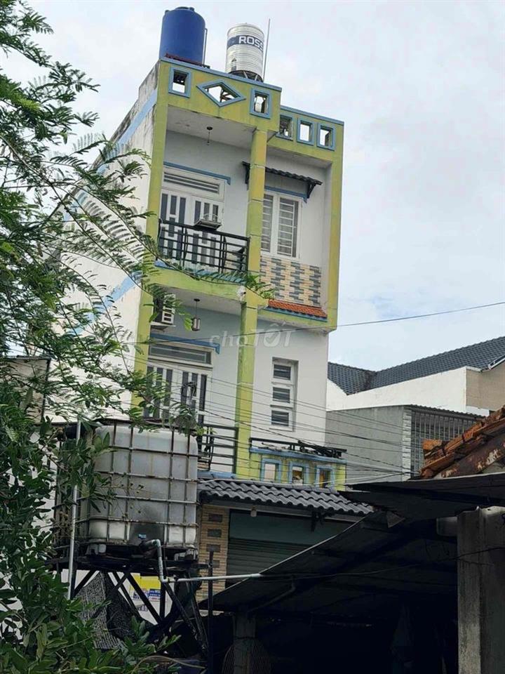 NHÀ 3 TẦNG CHỈ 3ty45 ngay ĐẶNG THÚC VỊNH