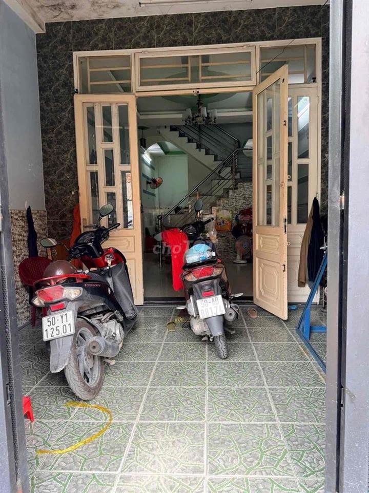 NHÀ 3 TẦNG CHỈ 3ty45 ngay ĐẶNG THÚC VỊNH