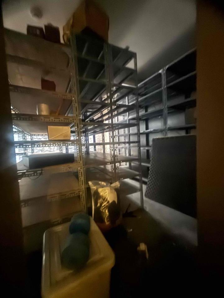 cần cho thuê nhà ở kết hợp kinh doanh, kho hàng rộng 100m2