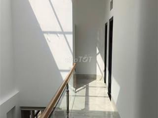Bán gấp căn 1 lầu giá 2.5 tỷ gần chợ Tân Hiệp, Tân Uyên