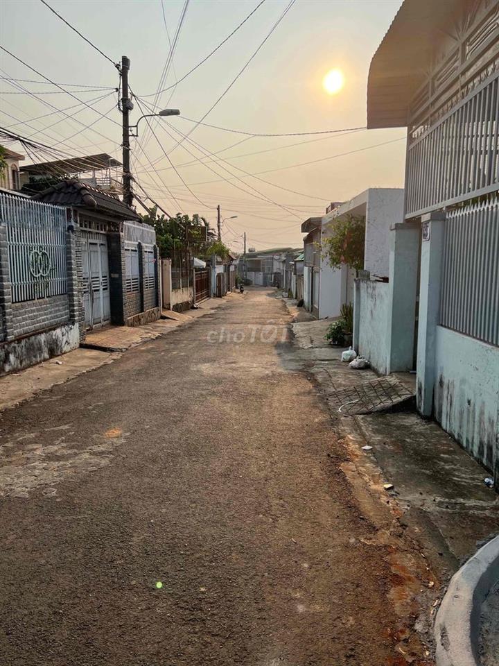 Bán đất hẻm 52 Hồ Tùng Mậu, Phường Buôn Ma Thuột