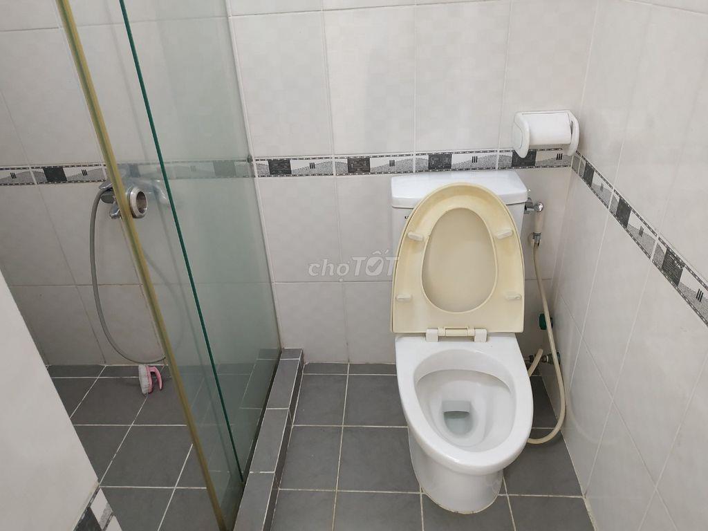 BÁN CĂN HỘ CHUNG CƯ  SÁT VÁCH CÔNG VIÊN LÊ THỊ RIÊNG CHỈ 3 TỶ