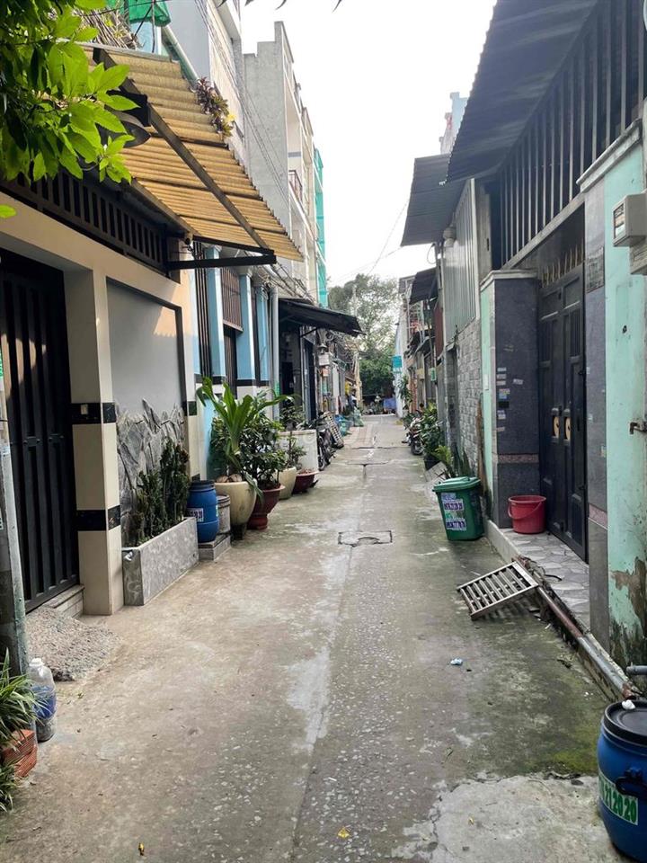 nha 48 m , nha nat , so hong rieng