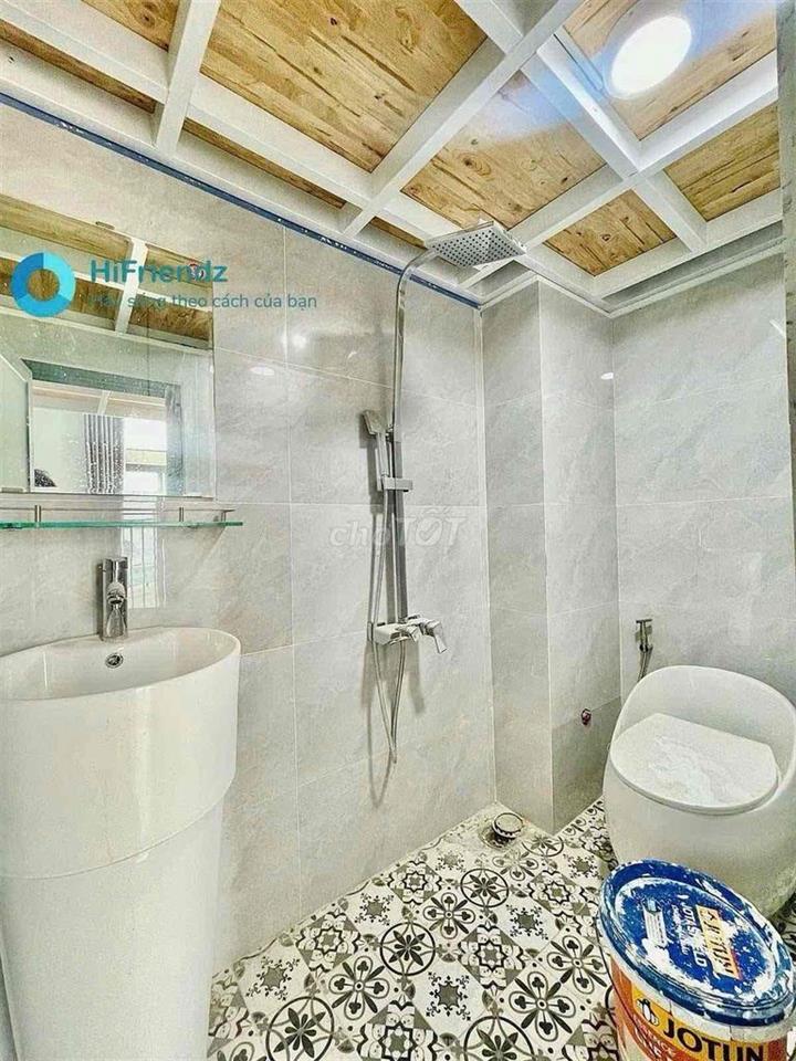 DUPLEX GẦN CHỢ BÀ CHIỂU- NHÀ MỚI - BANCONG RIÊNG