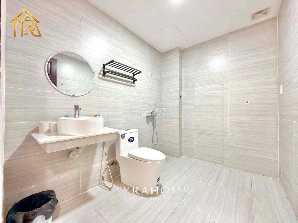 BANCONG STUDIO FULL NỘI THẤT - NHÀ MỚI - THANG MÁY - KHU AN NINH