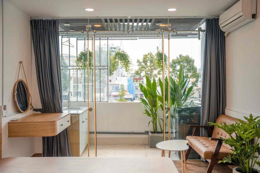 1PN VIEW BANCONG BỜ KÈ ( LÊ VĂN SỸ) - MÁY GIẶT RIÊNG - FULL NỘI THẤT