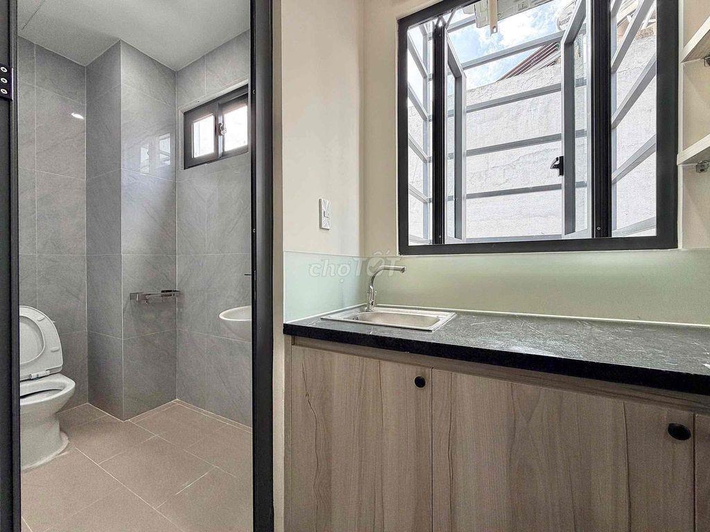 Q4 – CH cho người thích nhà gọn - tủ lớn - bếp riêng - cửa sổ sáng