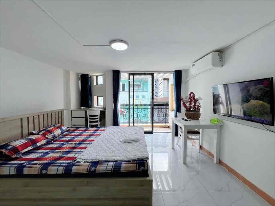 1PN bancong + máy giặt riêng ngay Phan Xích Long