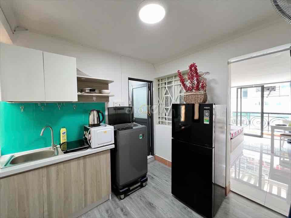 1PN bancong + máy giặt riêng ngay Phan Xích Long
