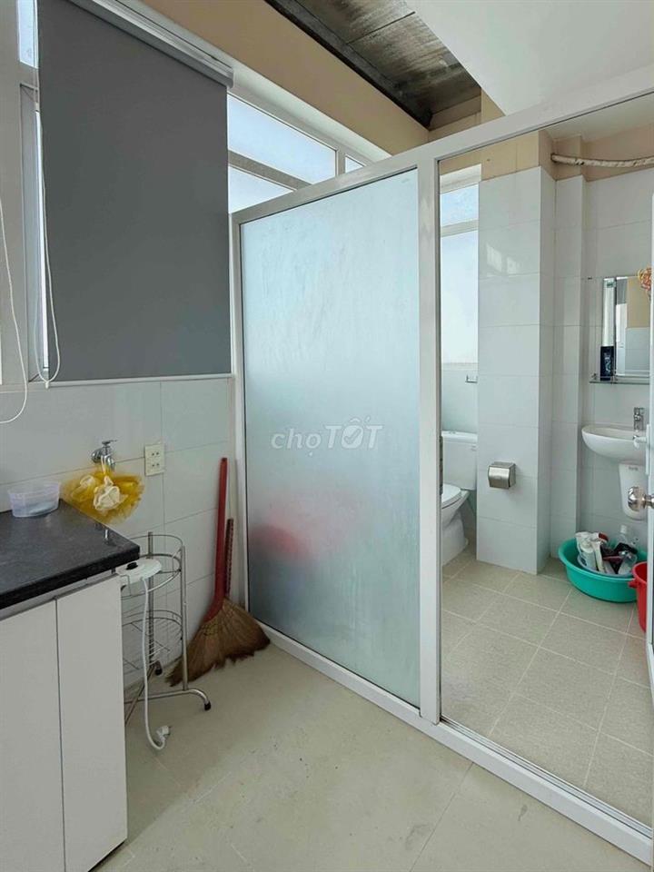 1PN Tách Bếp thang máy 🏡Nhiều cửa sổ+Ban Công📍ngay Nguyễn Tất Thành
