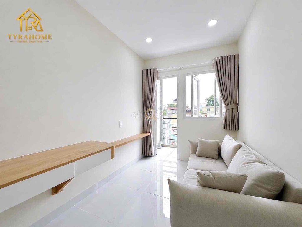 1PN ngay Huỳnh Văn Bánh gần ngã 4 Phú Nhuận, bancong lớn, sofa lớn